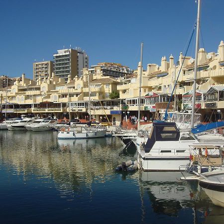 Apartamento Holidays On The Beach Торремолинос Экстерьер фото