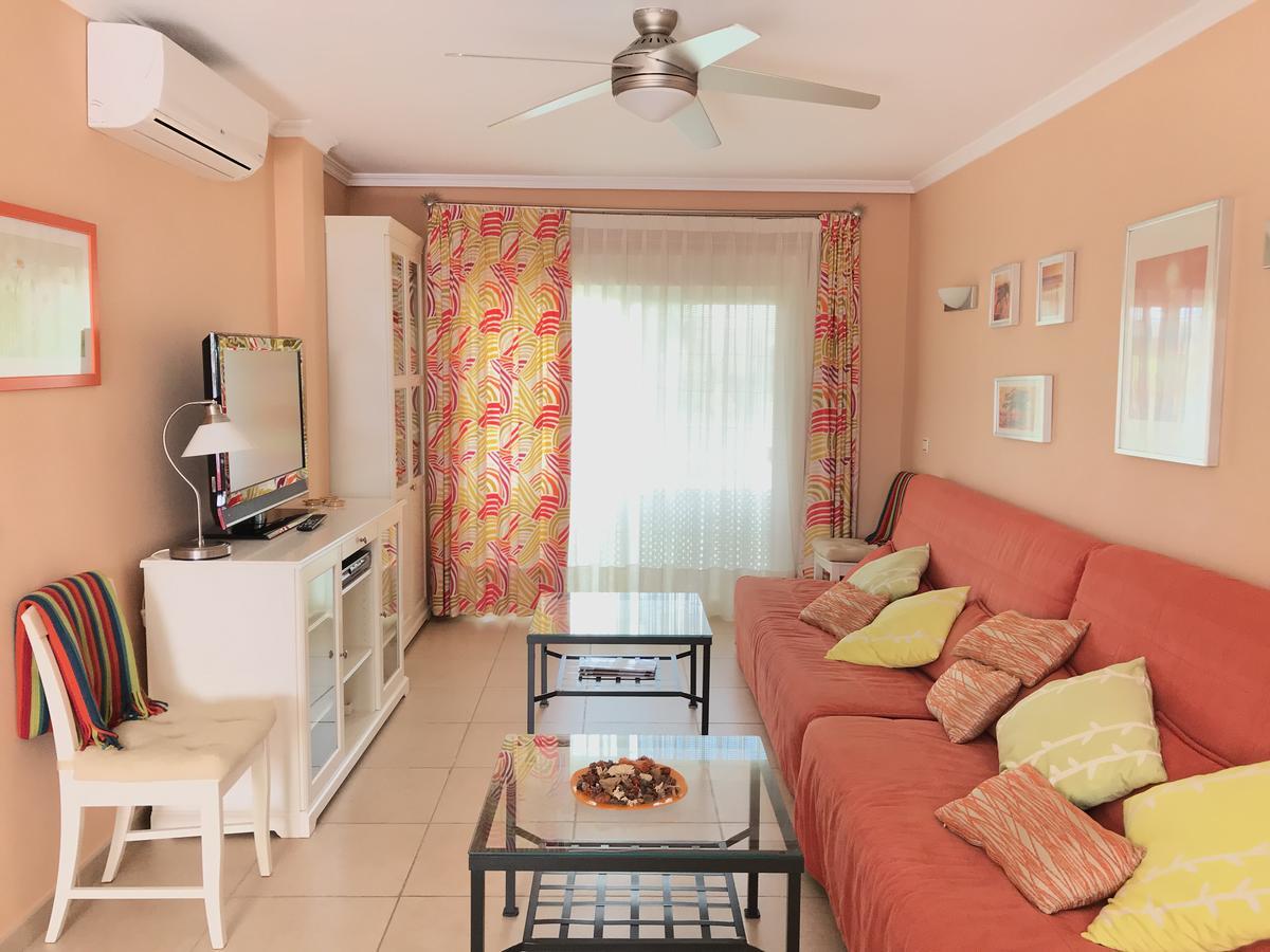 Apartamento Holidays On The Beach Торремолинос Экстерьер фото