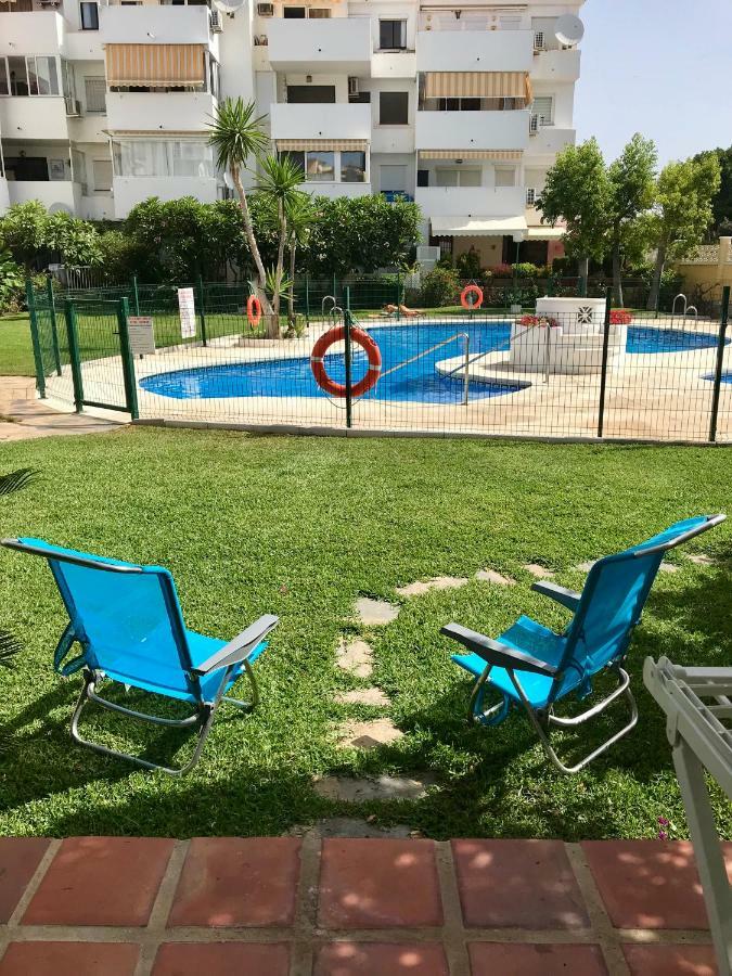 Apartamento Holidays On The Beach Торремолинос Экстерьер фото