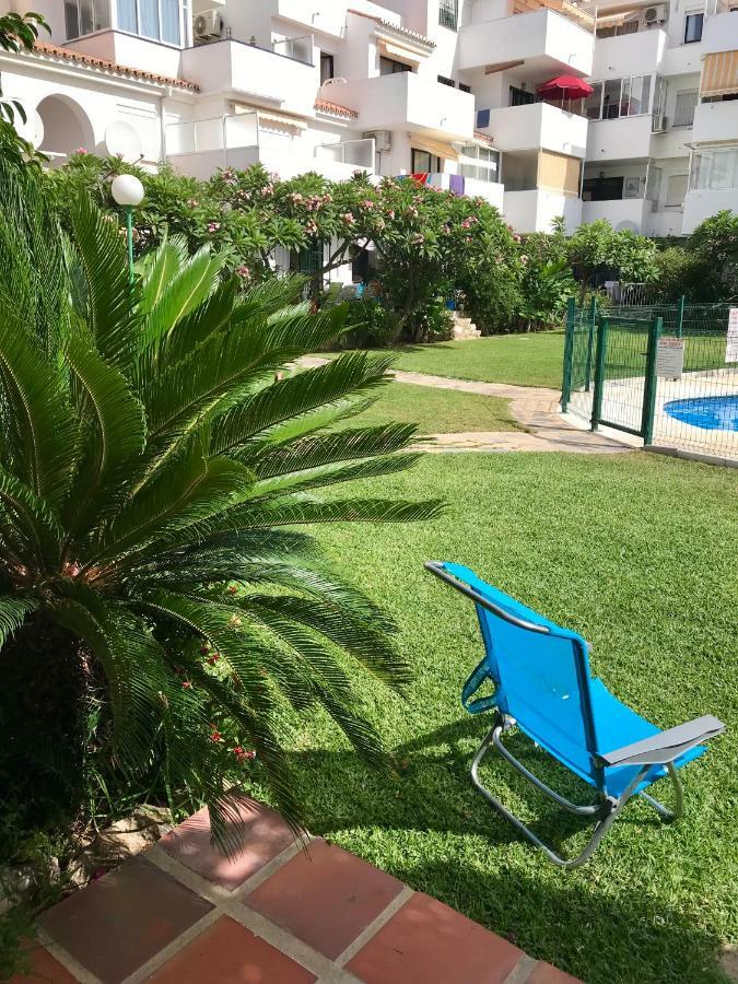 Apartamento Holidays On The Beach Торремолинос Экстерьер фото